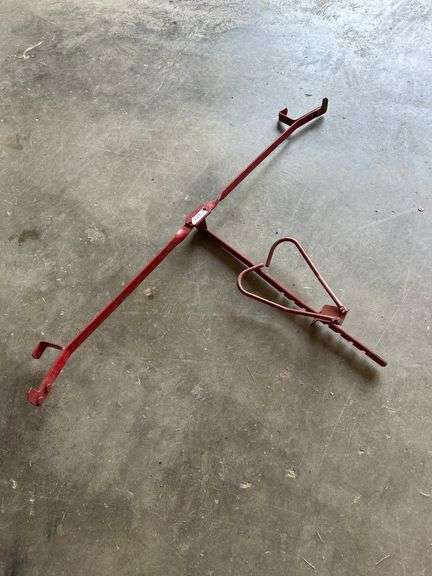 Pair of Qual-craft ladder jacks - for walkboard
