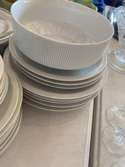 White dishes, Corning, Arzberg, Prisma