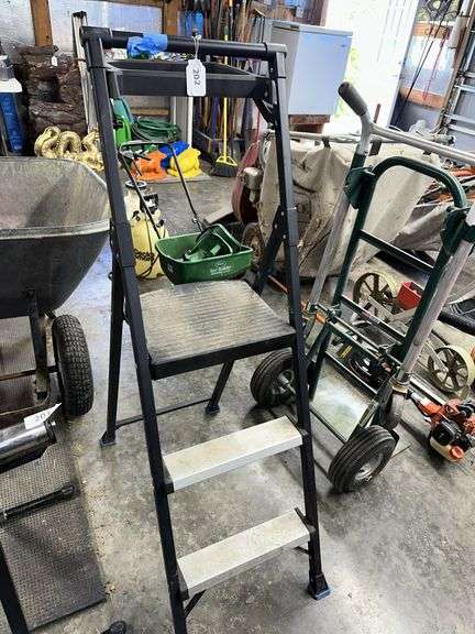 Step stool