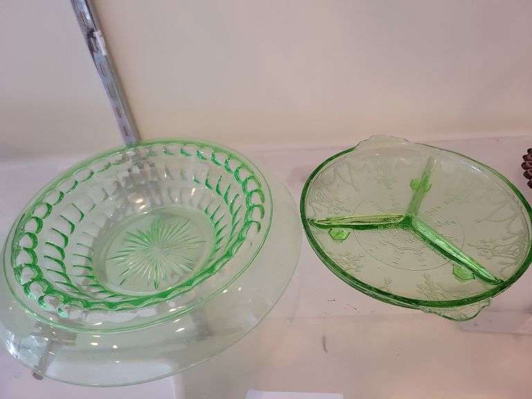 Vintage Vaseline Green Glass Divided Relish Dish, Bowl image