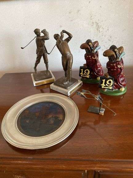 Golf brass figurines, cast iron bookends, plate