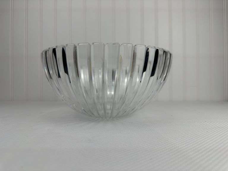 Tiffany & Co crystal bowl 10.75”diameter x 5.5”high