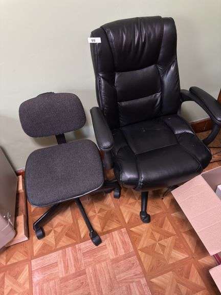 2 rolling office chairs