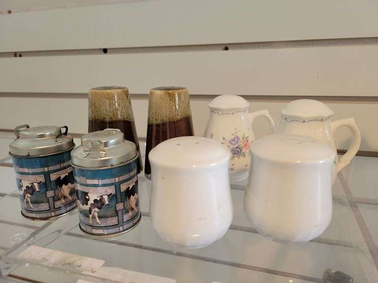 Salt and Pepper Shakers image