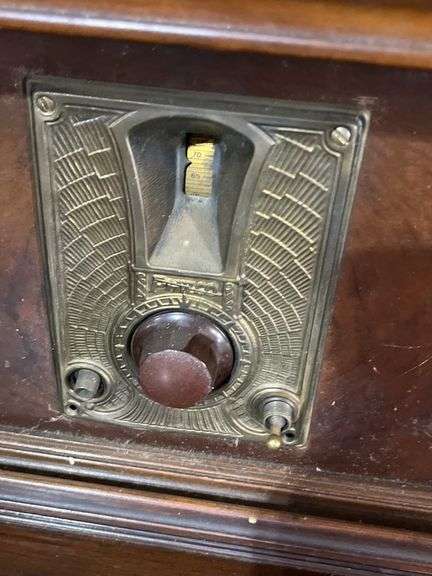 Antique Philco radio