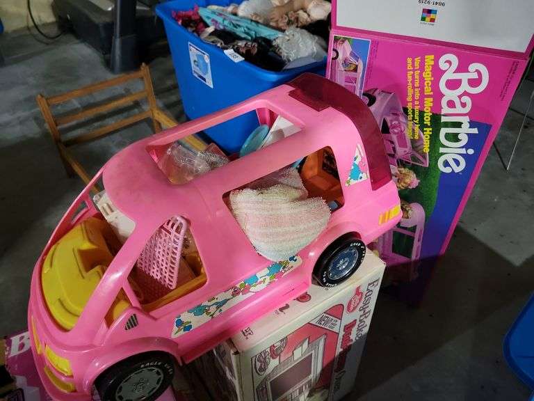2 Easy Bake Ovens, Barbie Magical Motor Home, Domino's Pizza Party