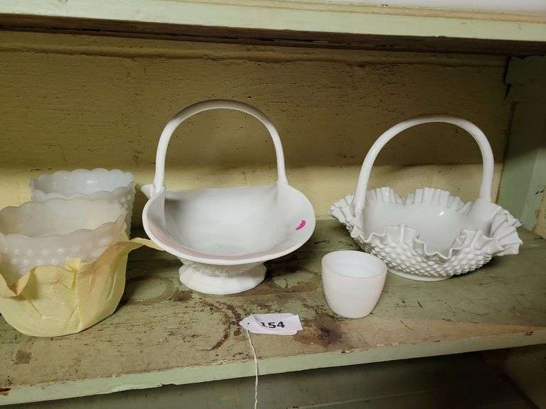 Vintage Milkglass Items