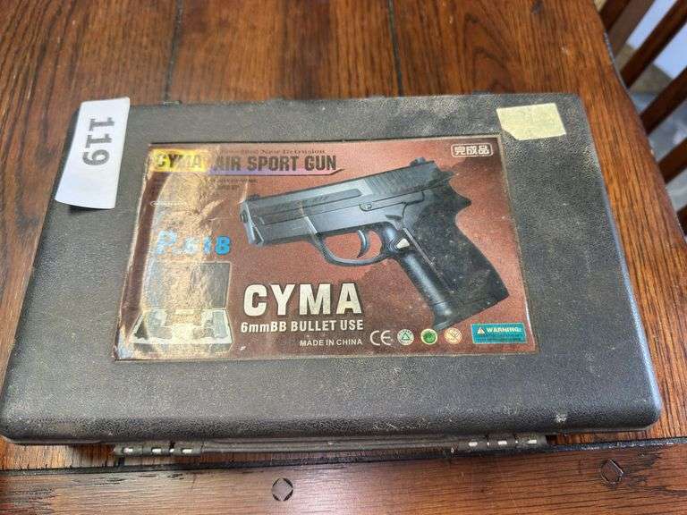 Pair of air soft guns