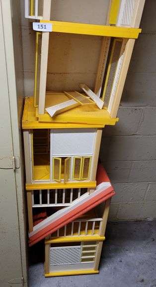 Vintage Barbie Dream house