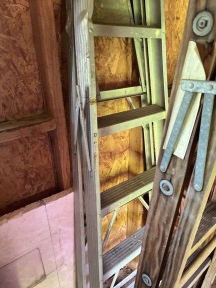 6’ wood & extension ladders