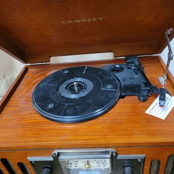 Crosley CR704 Musician Entertainment Center