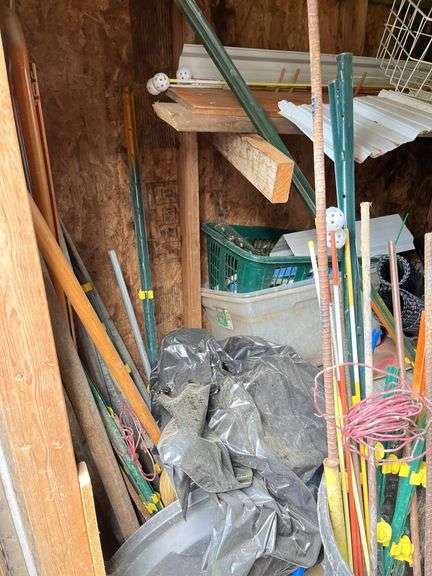 Contents of shed excluding ladders & grill