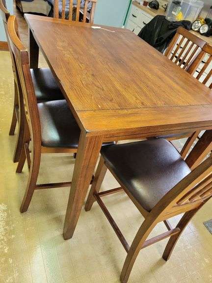Tall Kitchen Table w/6 Chairs