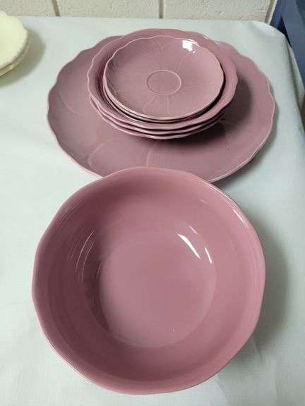 Mikasa Spring English Rose by Larry Laslo Dishware image