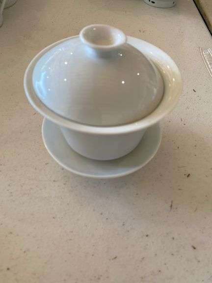 6 piece teacup and saucers, chicken plates, leaf dishes