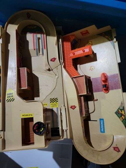 Model Airplanes, Train Set, HotWheels, Plastic Tubs