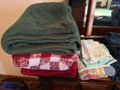 3 blankets, 3 sets of queen sheets, misc linens