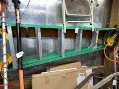 6’ fiberglass step ladder