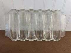 Vintage Bakeware Lot – Fire King Pie Plate, Miracle Maize Glass Corn Mold, Cake Pan & Cookie Cutters