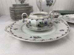 K&A Krautheim Selb Bavaria China, 23 pieces, Antique per sellers, Green Marble Cheese Board