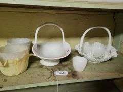 Vintage Milkglass Items