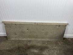 Diamond plate tailgate cover – model Unknown
