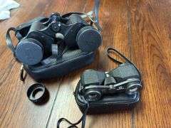 Binoculars, small binoculars
