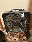 3 fans & ceramic heater