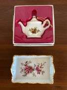 12 plates various flowers, “ceramiche Italy” (some chips), Dutch plate, Royal Albert ornament, England plate, Limoges trinket dish