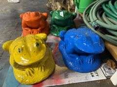 4 concrete frogs