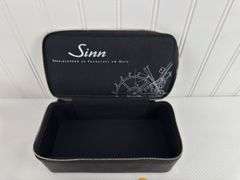 KLM business class coasters and 6 KLM Holland collector Rynbende houses