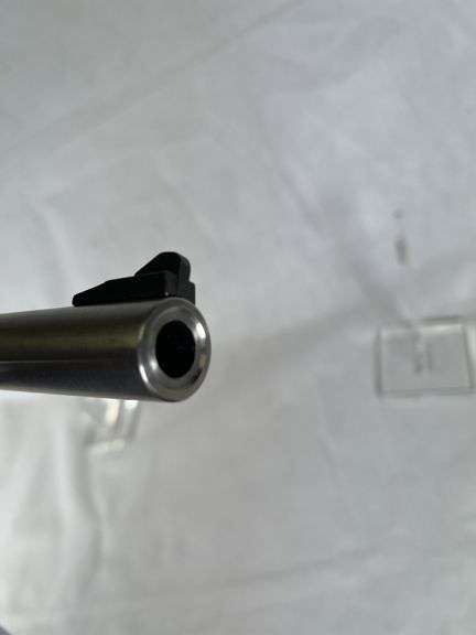 Magnum Research  454 Casull  BFR  DM-2189