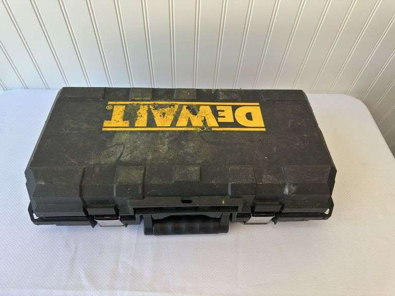 Electric Dewalt saws all - used