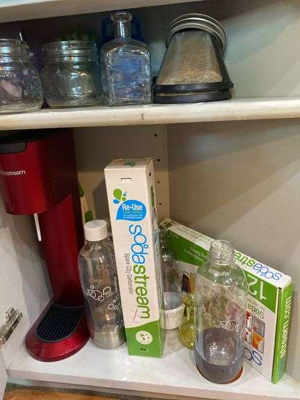 Crock-pot, pizza cooker, electric skillet, vases, bottles, sodastream machine