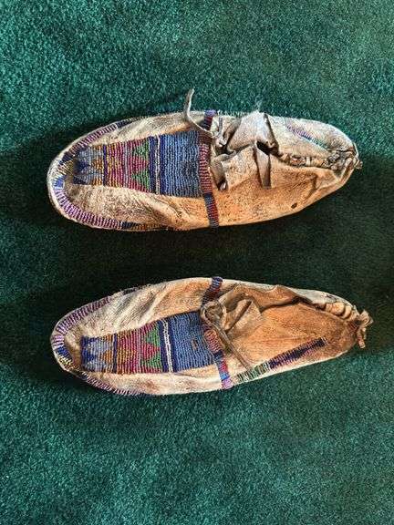 Pair of Native American moccasins, Cochiti Pueblo Vintage Painted Ceremonial Drum