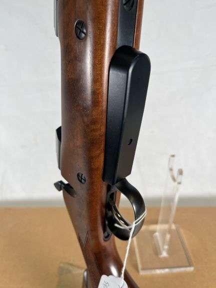 CZ  300 win mag  550  A393905
