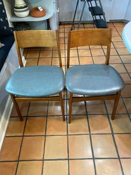 Pair of padded leather seat chairs