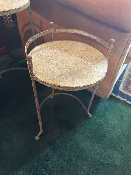 Pair of nesting metal tables