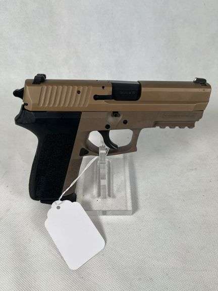Sig Sauer  9mm  SP2022  24B364853