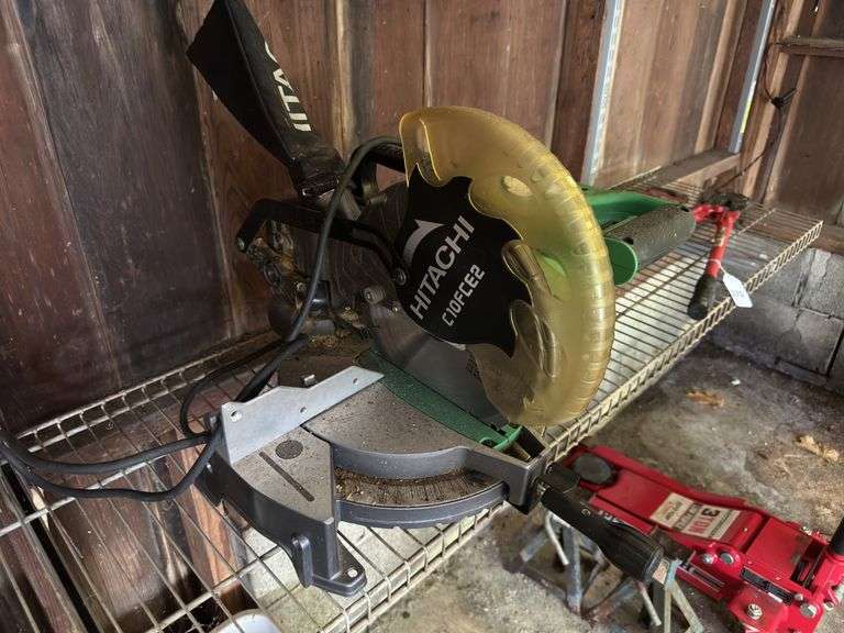 Hitachi 10” compound saw