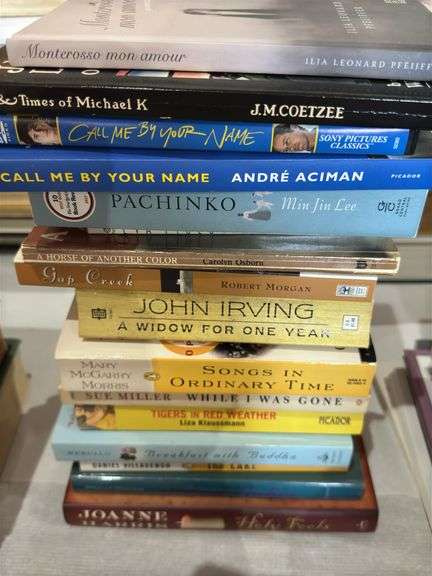 Books, leisure reading