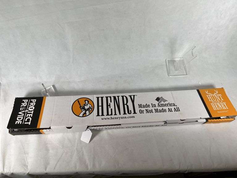 Henry  22 lr  H001  121215h