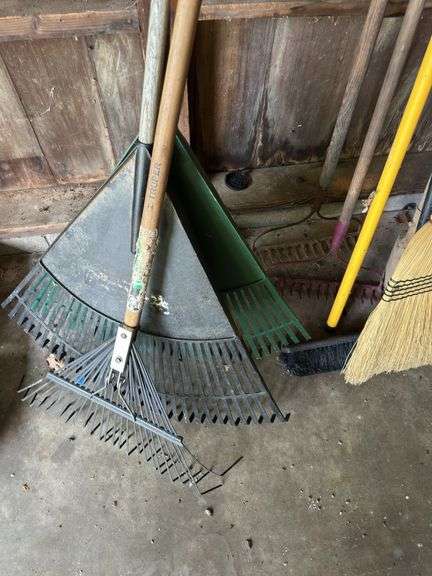 Misc yard hand tools, rakes, shovels