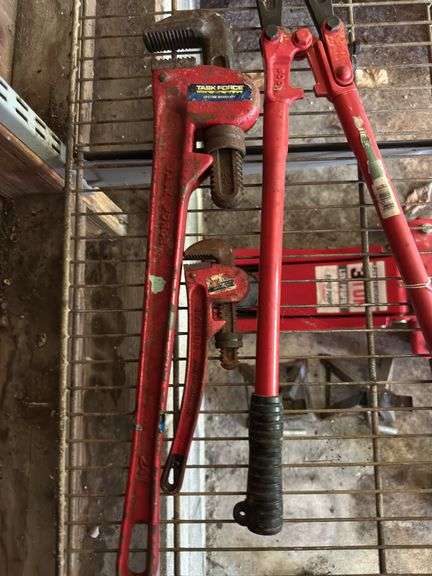 Bolt cutters, 2 adjustable wrenches