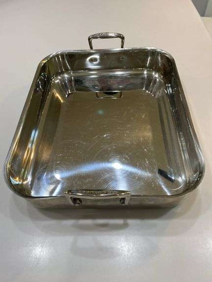 LeCreuset stainless 17” x 14” 10quart broiler, #40 baking dish