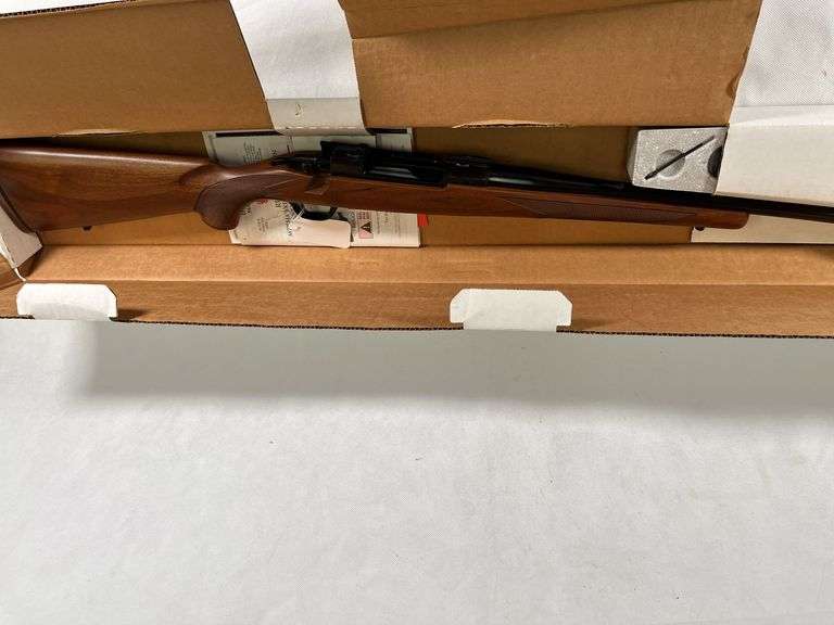 Ruger  35 whelen  77 Hawkeye  712-15695