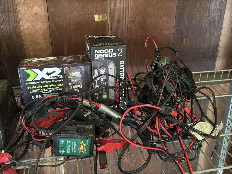 Battery charger and maintainers
