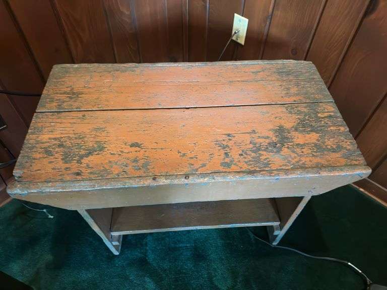 Primitive american antique painted table 33” long x 18” deep x 20” tall