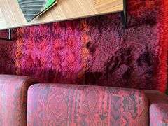 73”x 80” shag rug