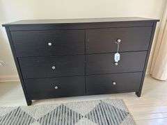 6 drawer dresser 16” d X 47” w X 31” t